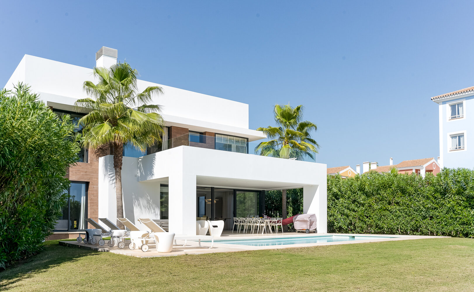 villa aurora marbella